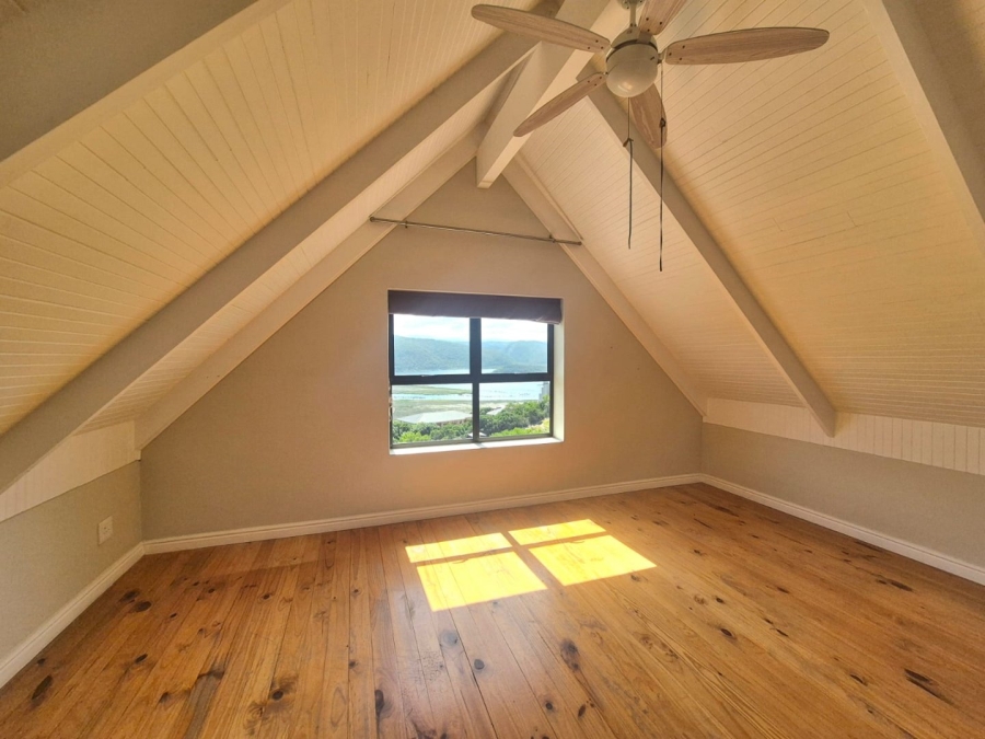 5 Bedroom Property for Sale in Wilderness Central Western Cape